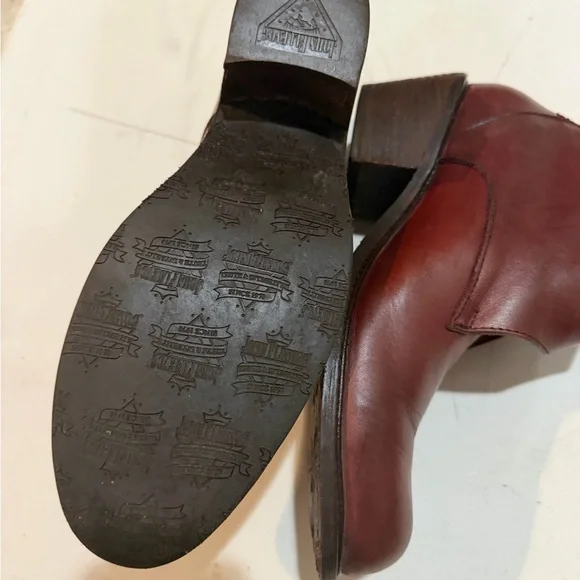 John Fluevog SHANA burgundy Leather Monk Strap Western Ankle Boot Sz US 10 UK 8 - Picture 9 of 16